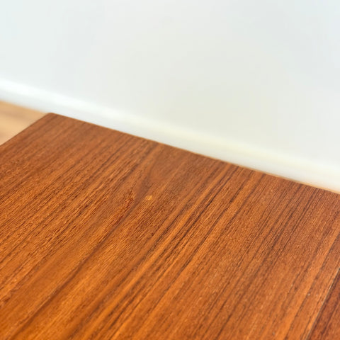Dining table in teak, 1950s-60s, Denmark - Beyo Vintage