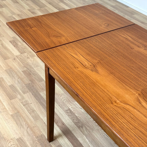 Dining table in teak, 1950s-60s, Denmark - Beyo Vintage