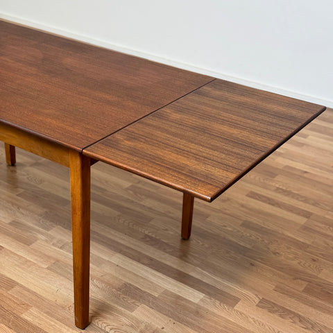 PRICE Dining table in teak, 1950s-60s, Denmark - Beyo Vintage