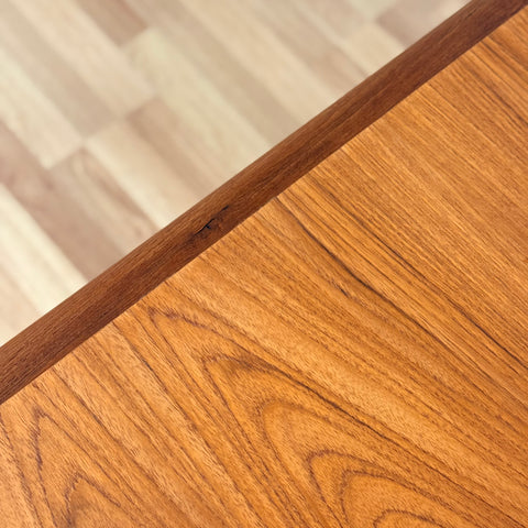 Dining table in teak, 1950s-60s, Denmark