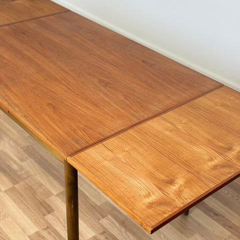 Dining table in teak, 1950s-60s, Sweden - Beyo Vintage