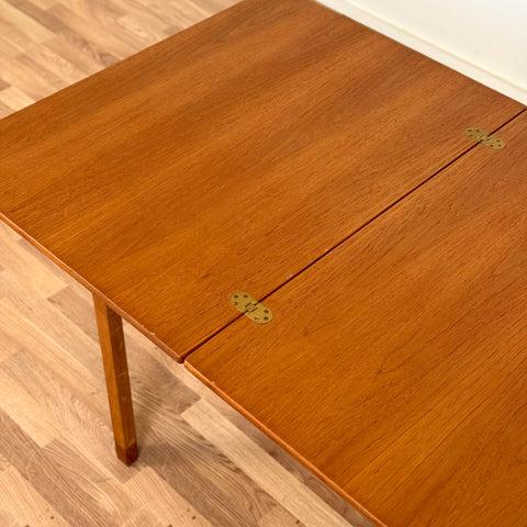 Dining table in teak and oak by Børge Mogensen, 1950s-60s, Denmark - Beyo Vintage