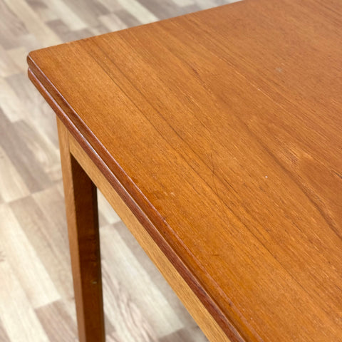 Dining table in teak and oak by Børge Mogensen, 1950s-60s, Denmark - Beyo Vintage