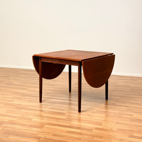 Dining table in teak "Arne Vodder style", 1950s-60s, Denmark