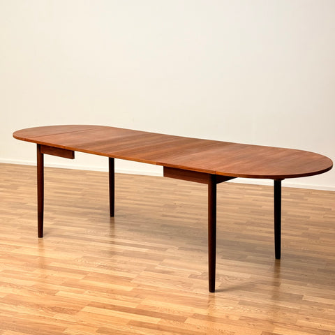 Dining table in teak "Arne Vodder style", 1950s-60s, Denmark