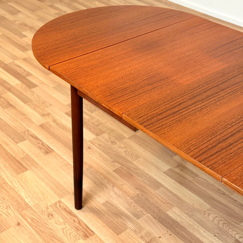 Dining table in teak "Arne Vodder style", 1950s-60s, Denmark