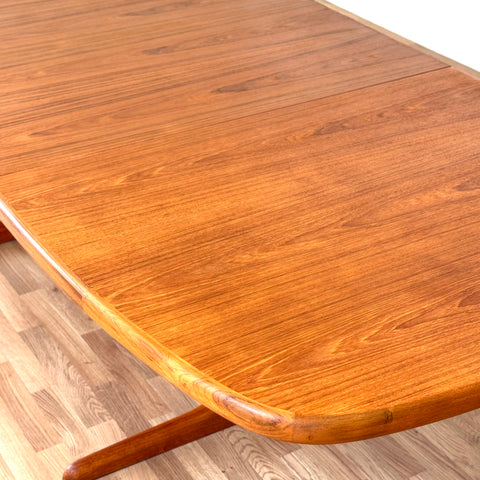 Dining table in teak by Skovby Møbelfabrik, Model 74, 1950s-60s, Denmark - Beyo Vintage