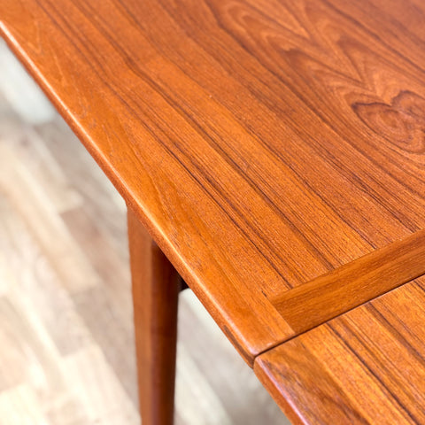 Dining table in teak by V&S, 1950s-60s, Denmark - Beyo Vintage