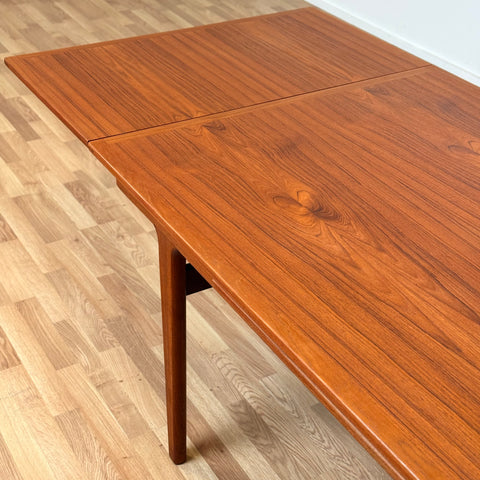 Dining table in teak by V&S, 1950s-60s, Denmark - Beyo Vintage