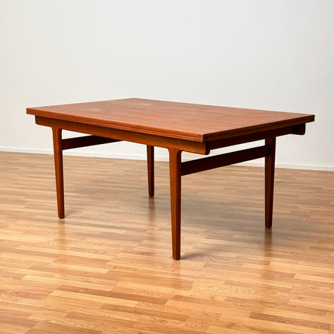Dining table in teak by V&S, 1950s-60s, Denmark - Beyo Vintage
