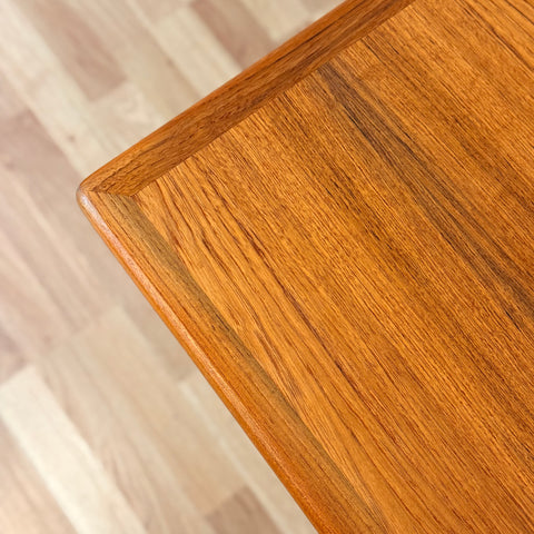 Dining table model 'AT-312' in teak by Hans J. Wegner and Andreas Tuck, 1950s-60s, Denmark - Beyo Vintage