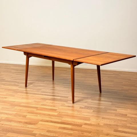 Dining table model 'AT-312' in teak by Hans J. Wegner and Andreas Tuck, 1950s-60s, Denmark - Beyo Vintage