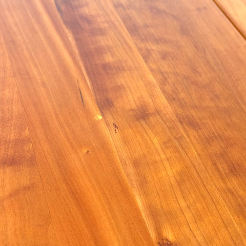 Dining table "Timeless" in oak by Haslev Møbelsnedkeri, 1990s, Denmark - Beyo Vintage