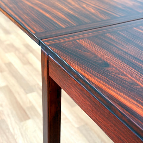 Dining table with 3 extensions by Vejle møbelfabrik, 1950s-60s, Denmark - Beyo Vintage