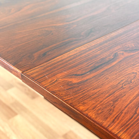 Dining table with 4 extensions "Arne Vodder", 1950s-60s, Denmark - Beyo Vintage