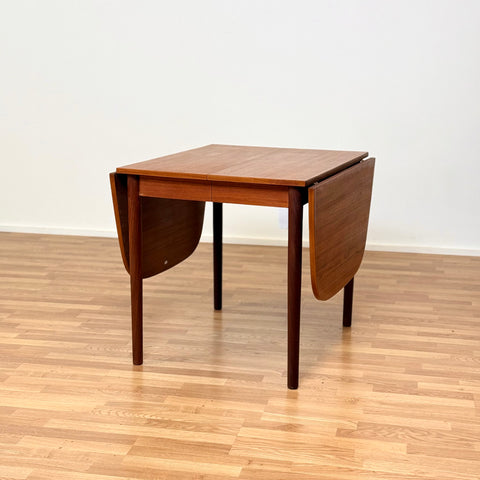 Dining table with 4 extensions "Arne Vodder", 1950s-60s, Denmark - Beyo Vintage