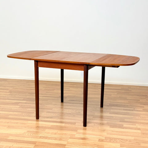 Dining table with 4 extensions "Arne Vodder", 1950s-60s, Denmark - Beyo Vintage