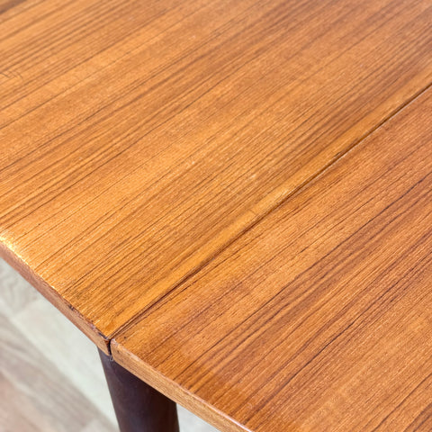 Dining table with 4 extensions "Arne Vodder", 1950s-60s, Denmark - Beyo Vintage