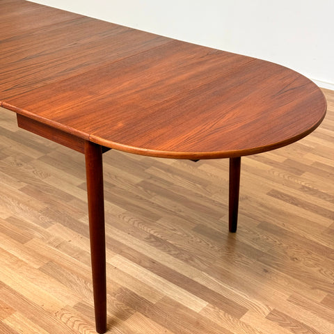 Dining table with 4 extensions, "Arne Vodder", 1950s-60s, Denmark - Beyo Vintage