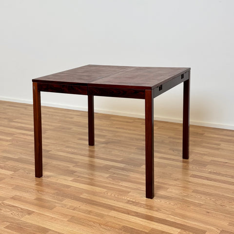 Dining table with 4 extensions by Vejle møbelfabrik, 1950s-60s, Denmark - Beyo Vintage
