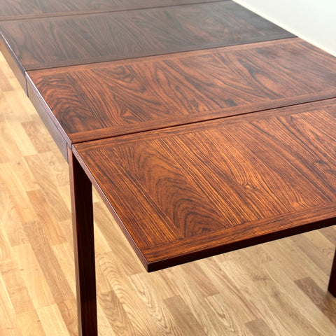 Dining table with 4 extensions by Vejle møbelfabrik, 1950s-60s, Denmark - Beyo Vintage