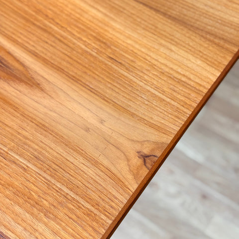 Dining table with extensions in teak, 1950s-60s, Denmark - Beyo Vintage