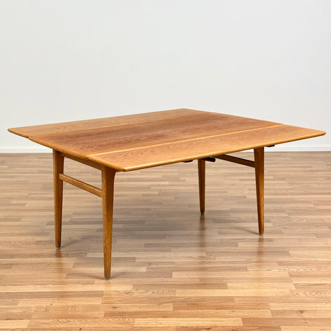PRICE Extendable coffee table in teak, 1950s-60s, Denmark - Beyo Vintage