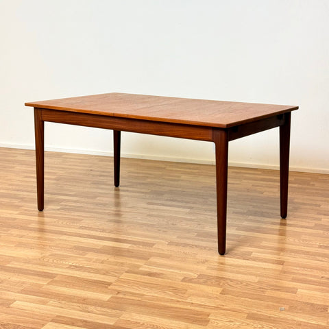 Extendable dining table in teak by Vamo, 1950s-60s, Denmark - Beyo Vintage