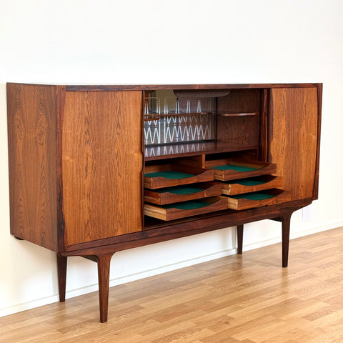 Highboard in Santos Rosewood by Vantinge Mobelindustri, 1960s, Denmark - Beyo Vintage