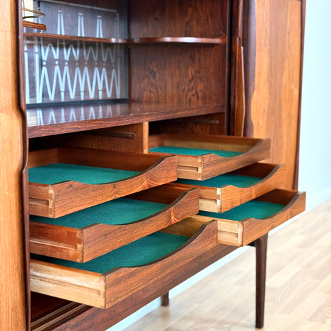 Highboard in Santos Rosewood by Vantinge Mobelindustri, 1960s, Denmark - Beyo Vintage