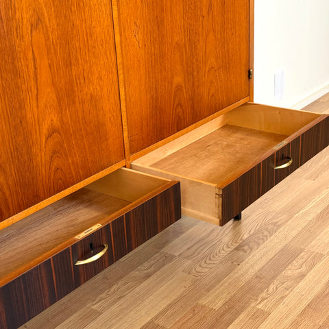 Highboard in teak, 1950s-60s, Sweden - Beyo Vintage