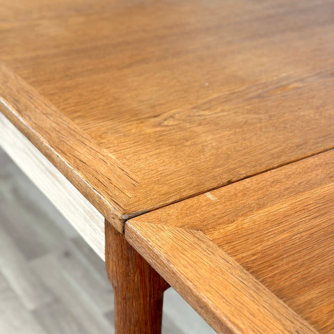Large dining table in oak, 1950s-60s, Denmark - Beyo Vintage
