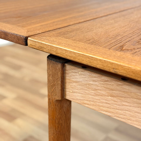Large dining table in oak, 1950s-60s, Denmark - Beyo Vintage