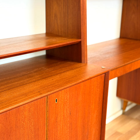 Modular bookshelf system in teak and beech, 1960s-70s, Sweden - Beyo Vintage