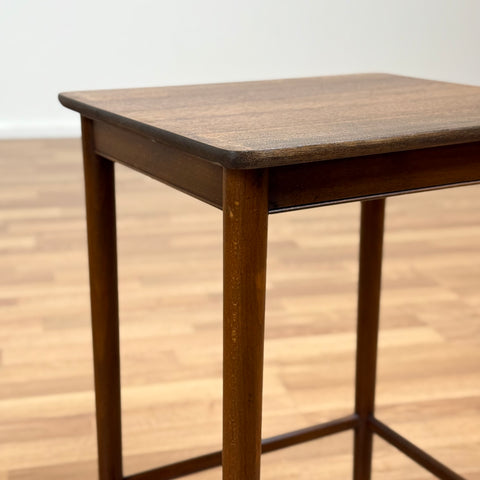 Nest of tables in walnut, 1970s, Denmark - Beyo Vintage