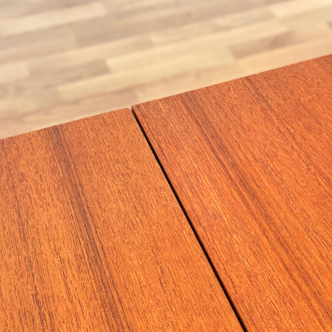 Oval dining table in teak with 2 extensions by Ulferts, Tibro, 1950s-60s, Sweden - Beyo Vintage
