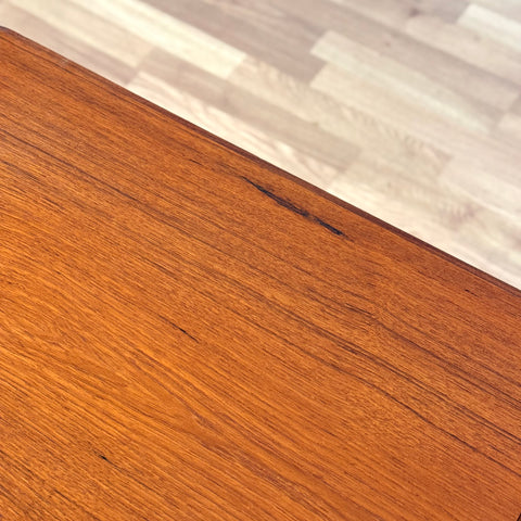 Rectangular dining table in teak, 1950s-60s, Denmark - Beyo Vintage