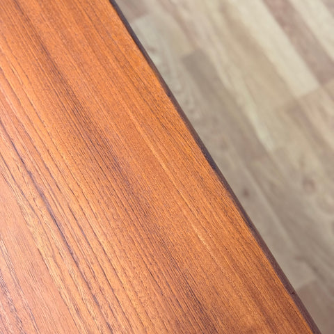 PRICE Dining table in teak, 1950s-60s, Denmark - Beyo Vintage