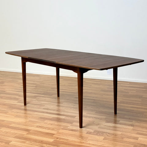 Rectangular dining table in walnut by Hugo Troeds, Bjärnum, 1950s-60s, Sweden - Beyo Vintage