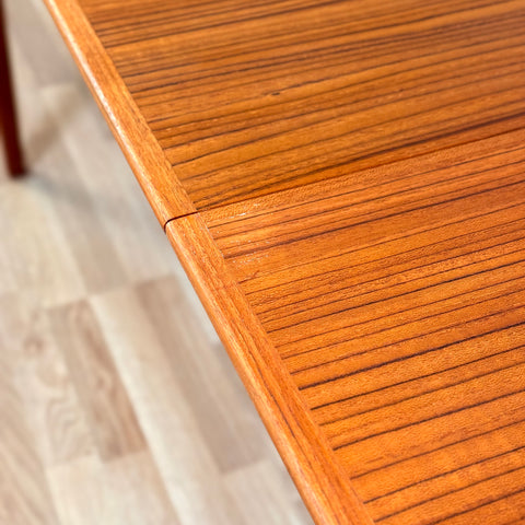 Rectangular dining table with extensions in teak, 1950s-60s, Sweden - Beyo Vintage