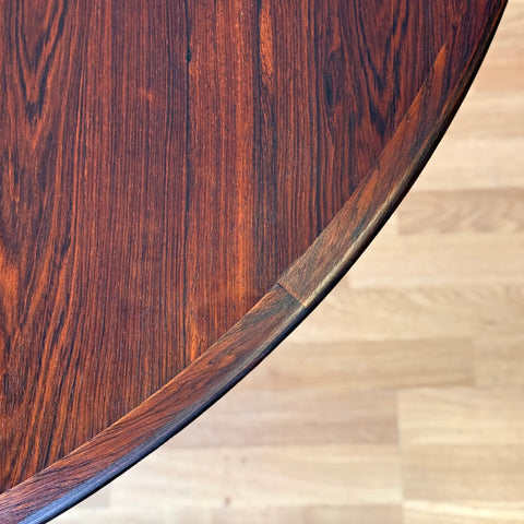 Round dining table in rosewood, 1950s-60s, Denmark - Beyo Vintage