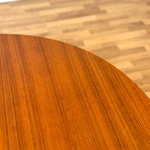 Round dining table in teak, 1950s-60s, Sweden - Beyo Vintage