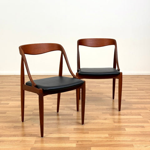 Set of 2 dining chairs in teak by Johannes Andersen for Uldum, 1950s-60s, Denmark - Beyo Vintage