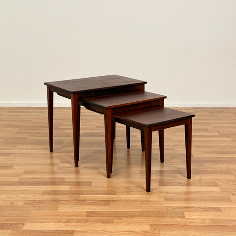 Set of 3 nest of tables in Santos rosewood, 1950s-60s Denmark - Beyo Vintage