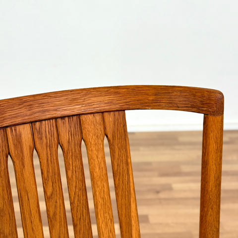 Set of 4 dining chairs in oak by Bertil Fridhagen, 1964, Sweden - Beyo Vintage