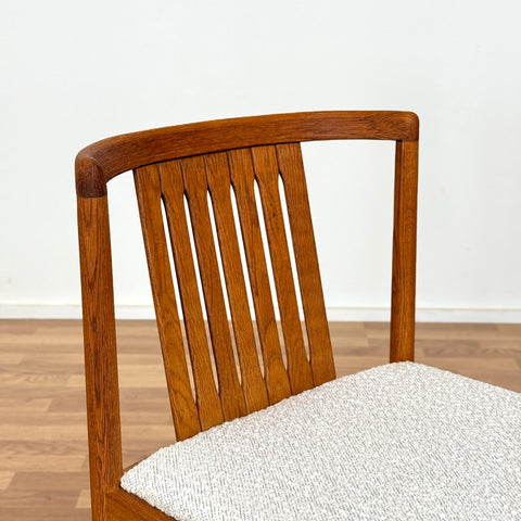 Set of 4 dining chairs in oak by Bertil Fridhagen, 1964, Sweden - Beyo Vintage