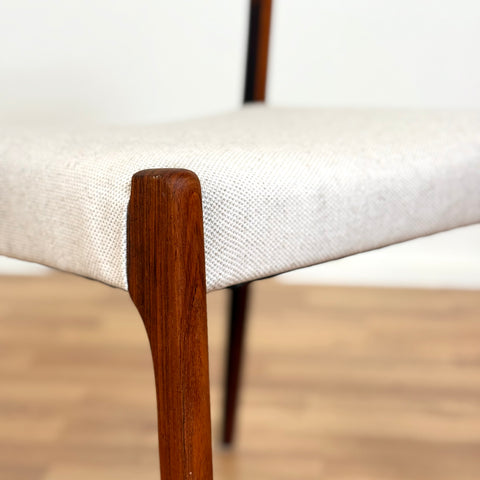 Set of 4 dining chairs in Santos rosewood, 1950s-60s, Denmark - Beyo Vintage