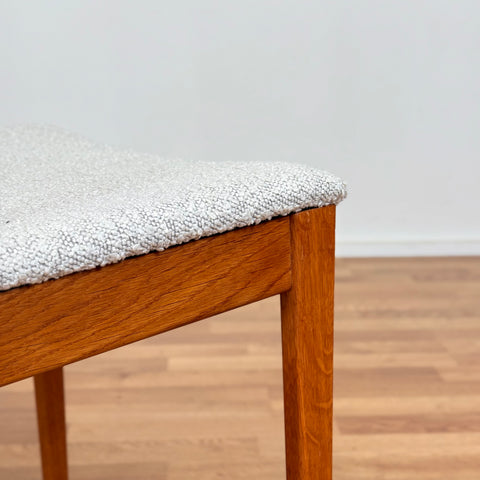 Set of 4 dining chairs in solid oak, 1950s-60s, Sweden - Beyo Vintage