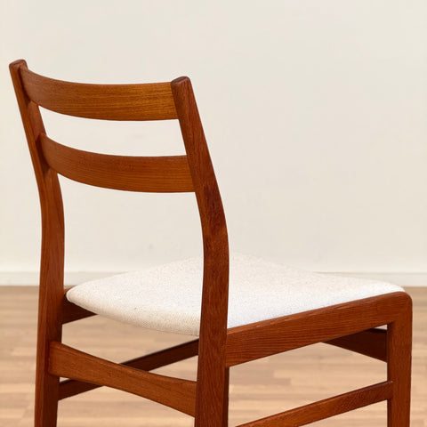 Set of 4 dining chairs in solid teak, 1950s-60s, Sweden - Beyo Vintage