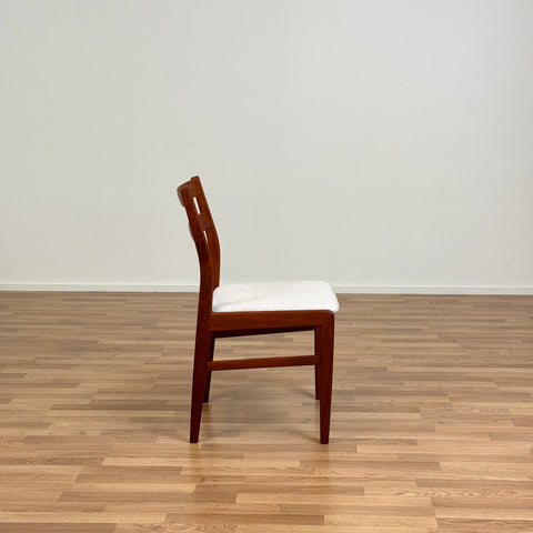 Set of 4 dining chairs in solid teak, 1950s-60s, Sweden - Beyo Vintage